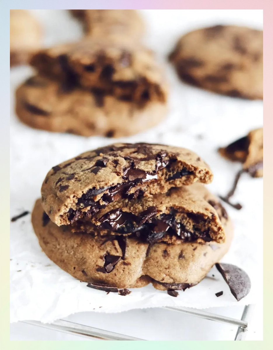 jennytu203387's tweet photo. Just borrowed a cup of sugar from the new neighbor today—she baked chocolate cookies to share right after! Neighborhood feels like family, one small kindness at a time.， https://t.co/ag4RFcfEr2