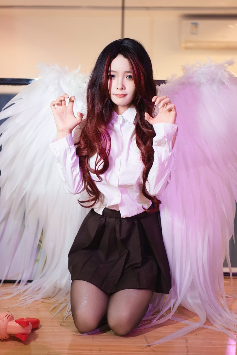 SunakarSahoo13's tweet photo. 是恶魔😈还是天使👼呢 https://t.co/0H0rLcmks8