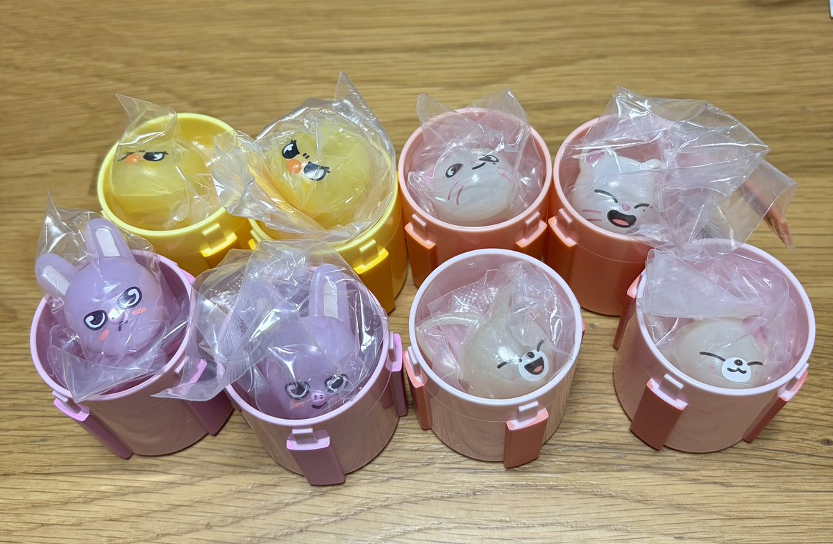 yunu922's tweet photo. Stray Kids スキズ　交換 ガチャ SKZOOぷくっとバースデークリアリング

【譲】🐖🐇🥟🐥🦊

【求】画像2枚目🐿️🐥 ♡＞◯
　(ぴよぴよ、ぱん、はいっ　いいです
　なんで？どうして？)

郵送交換📮 ＞11/8東京ドーム手渡し
お気軽にお声掛けください🙇‍♀️ https://t.co/yrC84CRnLc