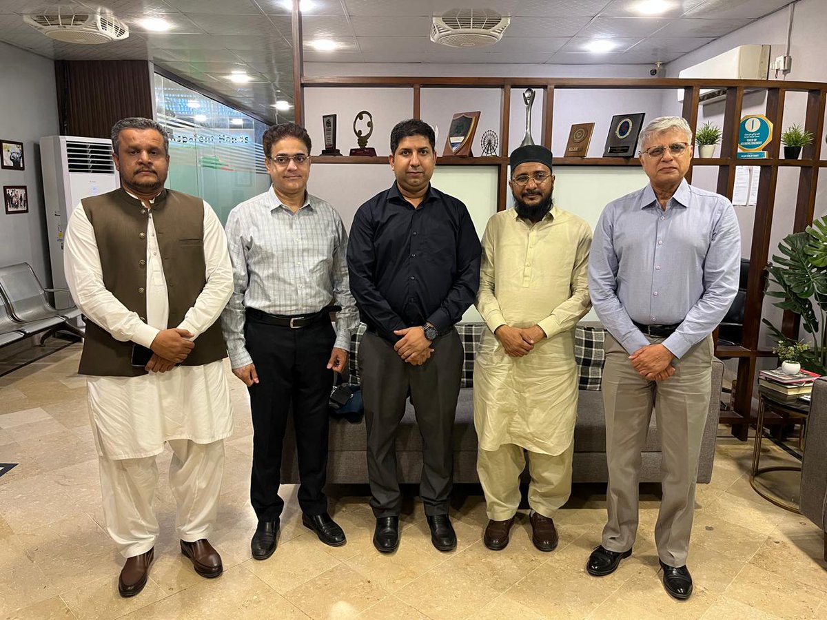 TransparentHand's tweet photo. Transparent Hands had a productive meeting with the Saylani Welfare International Trust to discuss expanding our existing collaboration and reaching more underprivileged communities with essential healthcare services.

Explore more about our work at https://t.co/mbkvarlnUL https://t.co/TW1T3HQzeV