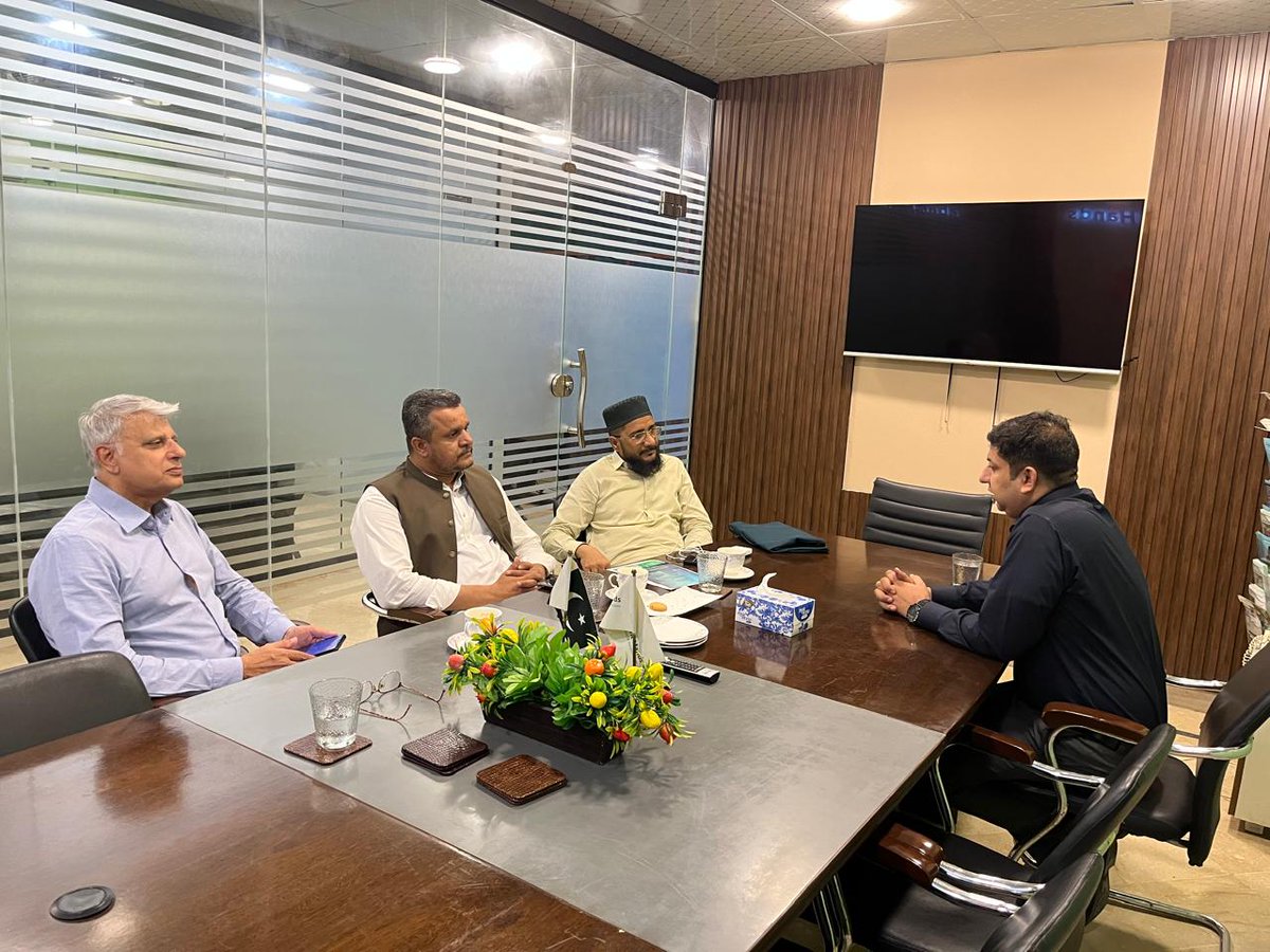 TransparentHand's tweet photo. Transparent Hands had a productive meeting with the Saylani Welfare International Trust to discuss expanding our existing collaboration and reaching more underprivileged communities with essential healthcare services.

Explore more about our work at https://t.co/mbkvarlnUL https://t.co/TW1T3HQzeV