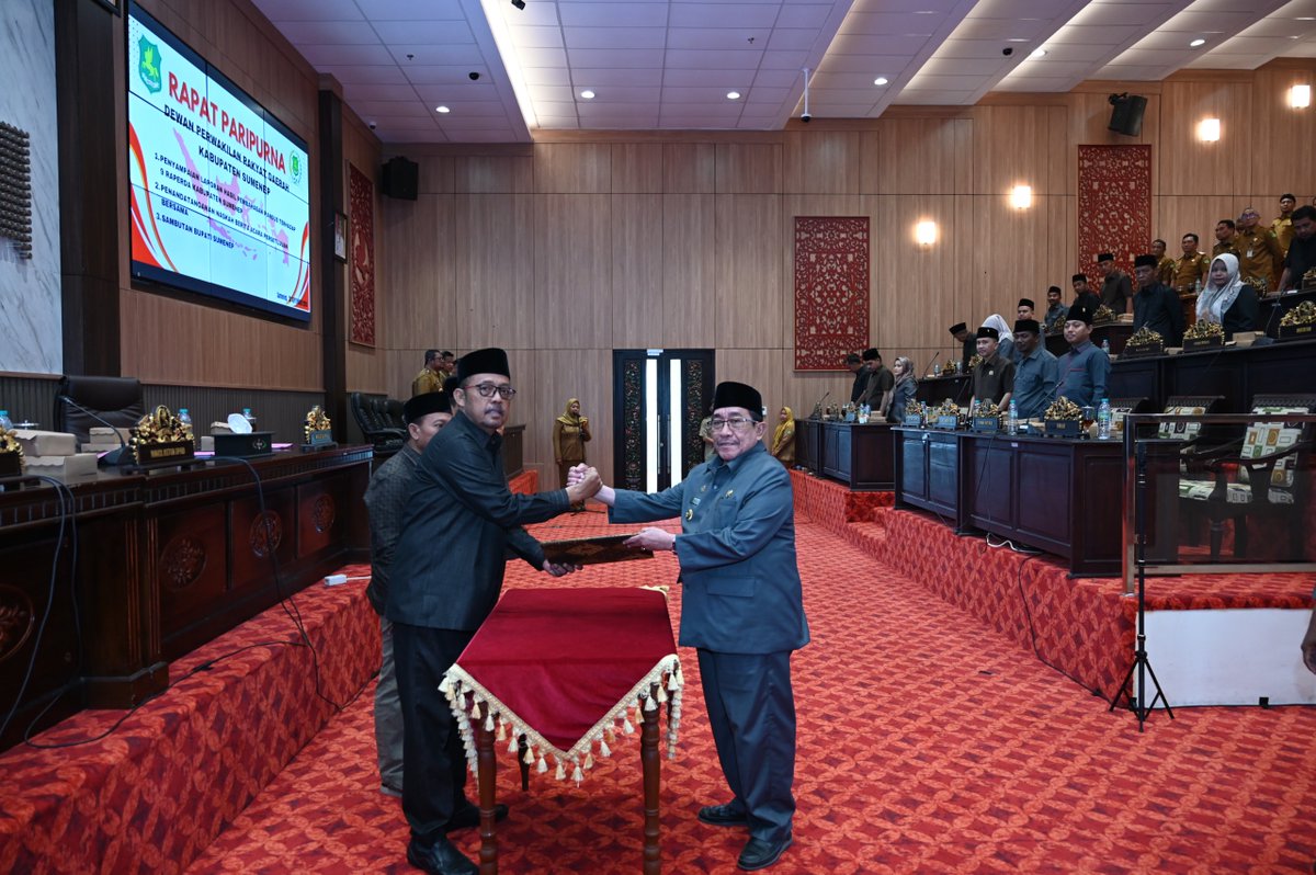 dprd_sumenep's tweet photo. Rapat Paripurna Penyampaian Laporan Hasil Pembahasan Pansus Terhadap 9 Raperda Kabupaten Sumenep dan Penandatanganan Naskah Berita Acara Persetujuan Bersama antara Pimpinan DPRD dan Bupati Sumenep, Senin, 28 September 2026 https://t.co/9F5yWmYLrw