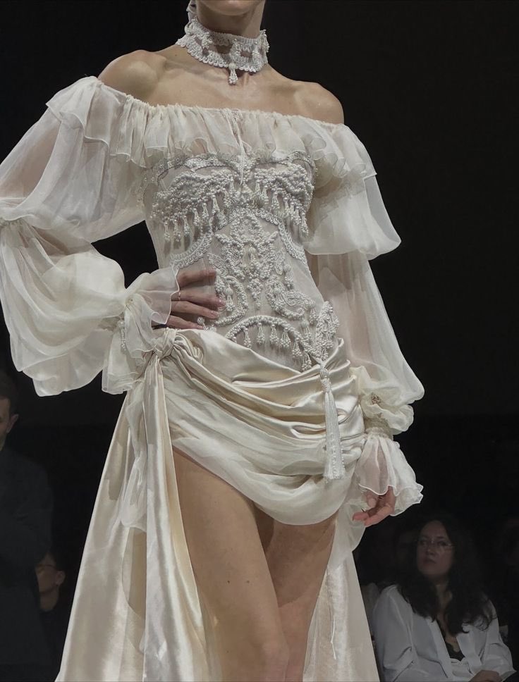 badestoutfit's tweet photo. rara avis ss26 ‘melody of love’ https://t.co/xxjRvVa6Yw