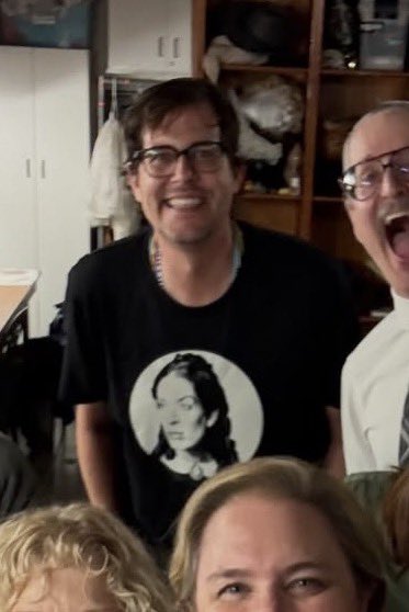 dailyalaskatron's tweet photo. matt repping alaska todd lincoln
they’re so cute and i love them so much https://t.co/eVgZ7yqZzE