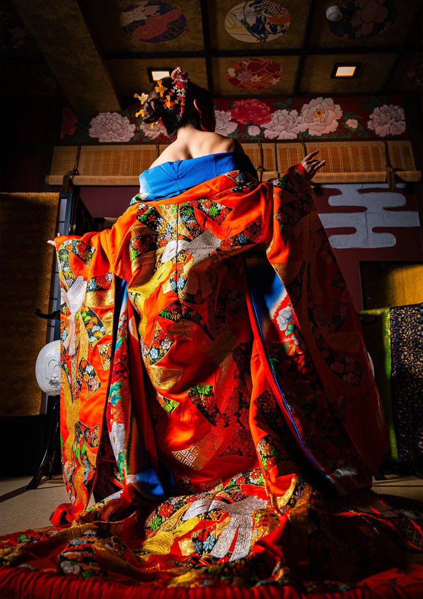 unajii1's tweet photo. ーさあ！今度は私が背中を見せる番ーー

あかね写真展「転相」 @akane_exhibit
2026年10月13日〜18日　ルデコ３F

タイトル「禿（かむろ）から」
主演：あかねさん @pandamama911 https://t.co/z6ENqG6TZY