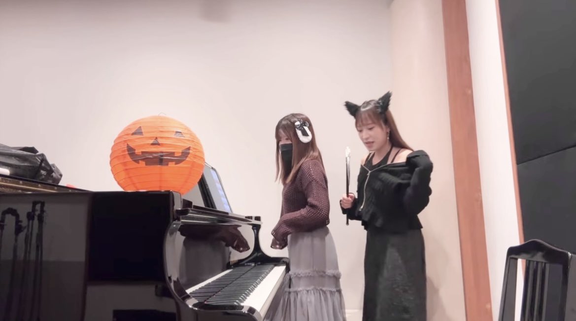 RhythmTrick's tweet photo. 1週間後❣️20:30〜リズトリちゃん配信です👯‍♀️✨今回の新曲は何でしょう😎😎

待機場所🎹https://t.co/dq8qa4GmdO

特典付投げ銭💌https://t.co/5TqbulKihU https://t.co/tNouiLrfXT