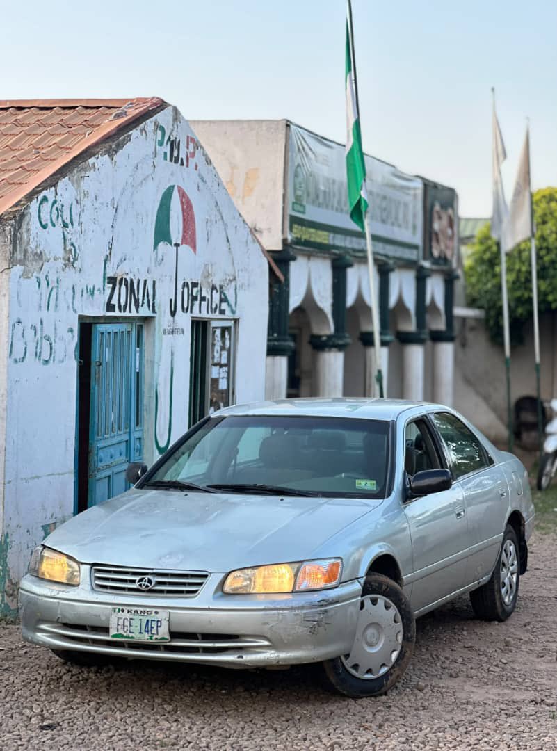 sir66121's tweet photo. DISTRESS SALE🚨🚨🚨

NEATLY USED TOYOTA CAMRY PENCIL LIGHT AUTOMATI DRIVE GOING FOR ₦2.250MLAST🏷️
KADUNA🇳🇬

07038933247 https://t.co/22jsr1CxH3