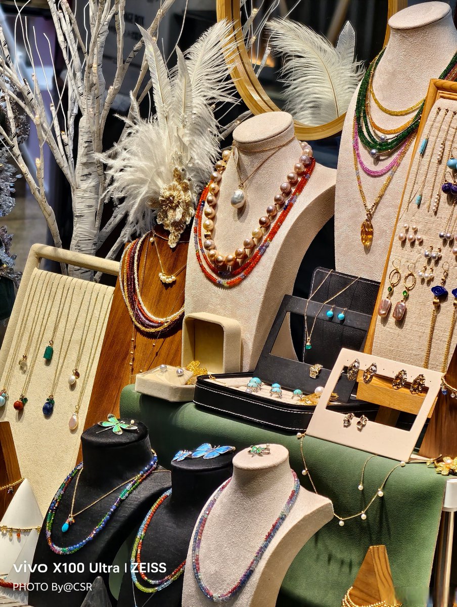 ora_craft_03's tweet photo. [This season, our accessories make your look shine with perfect order u0026 smooth vibe!]， https://t.co/8j1OWF7y8g