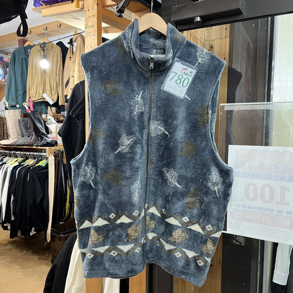 390Day's tweet photo. 【WINDRIVER】
size…L
price…¥780-
#Days #古着屋 #山梨 #海外古着
#WINDRIVER #yamanashi #furugi https://t.co/Kz6LgQ1BDj