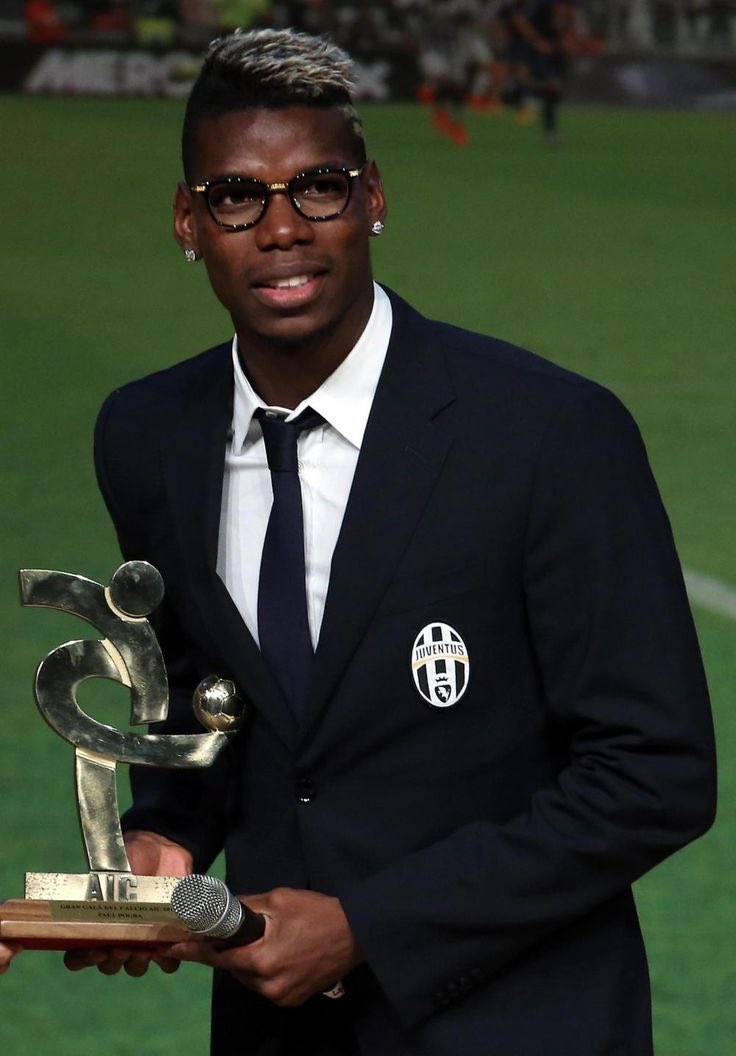 cole__xy's tweet photo. A GREAT CAREER DECISION, NOT A MEASURE OF FOOTBALL TALENT.

I’ll begin by saying I expect some pushback, especially because I’ll use many “could haves”. You cannot mention Pogba without the ifs and could-haves and that’s the whole point!

Pogba made the World XI in 2015 as a 22 year old alongside Iniesta and Modric. He displaced Toni Kroos from the previous XI. Juventus didn’t win the Champions League that season so Pogba earned his place on individual quality, not on the back of the UCL. He was the only Juventus player selected. At the end of that season Madrid came calling, but for some reasons, he chose to return to Man Utd, maybe to prove a point. What happened next is the biggest “could have” of all time. Madrid won the UCL three times back to back. He would have achieved more with Madrid than at Utd and likely made the World XI four times consecutively. In 2018 he could have even made a case for the Ballon d’Or.

On the flip side, Bellingham’s career could have been different. He knew that, which is why he turned down Man Utd when the club tried so hard to sign him in 2018. He joined Madrid, and the club’s structure has helped him a lot. A fair conclusion is that Bellingham made better career moves than Pogba but in terms of player quality? Pogba is miles ahead. End