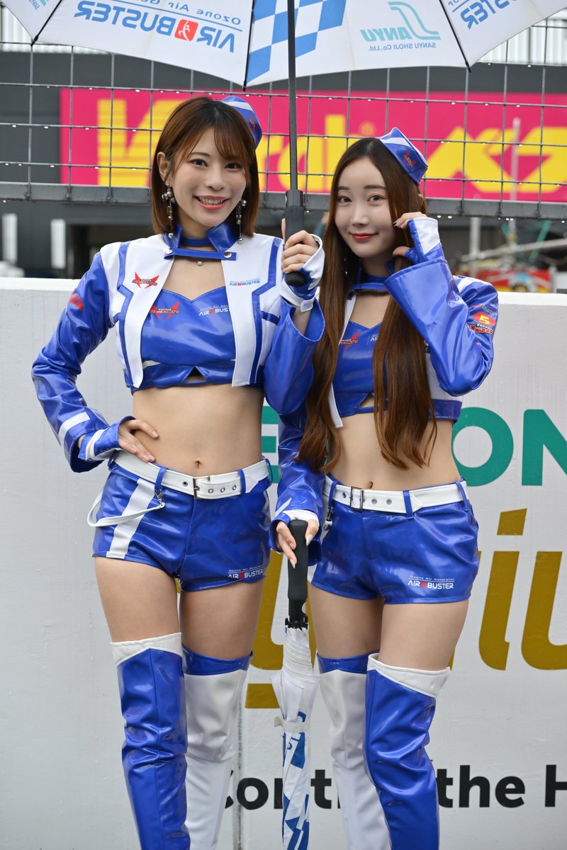 final_mh_15912's tweet photo. 2026 AUTOBACS SUPER GT Round 6 SUGO GT 300km RACE
決勝PIT WALK
葵 くみ(@___gumisuki)さん
星宮あんな(@annadancer_1101)さん
#スポーツランドSUGO
#SUPERGT
#TEAMMACH
#マッハ車検
#チームマッハ2026
#エアバスターアンバサダー
#葵くみ
#星宮あんな https://t.co/QnvJkkjOAU
