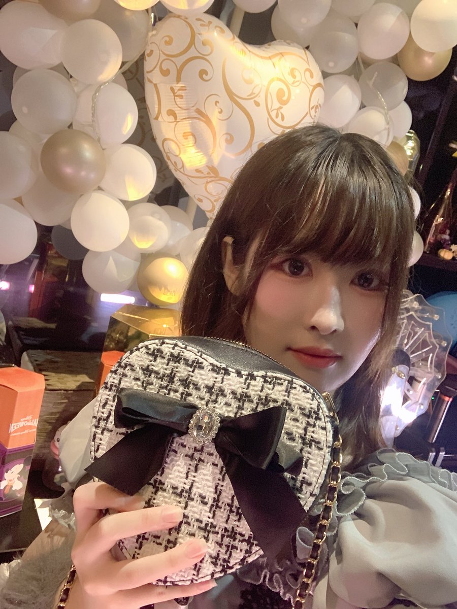 teu_devil's tweet photo. てう、降臨中〜😈
18-23時↝   ̖́- https://t.co/qO4AxeLzkR