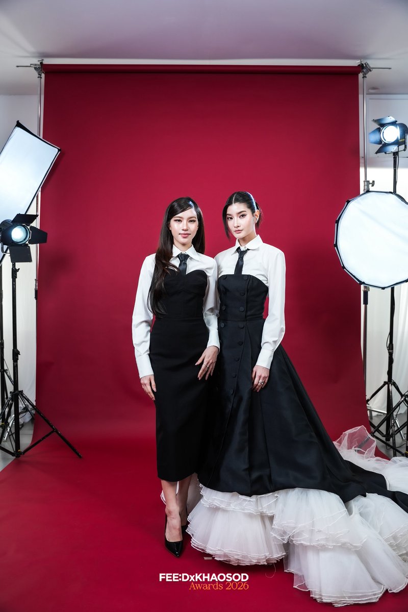 feed_4_future's tweet photo. “เมเบิ้ล-แป้งจี่” at FEED X KHAOSOD AWARDS 2026
.
#FEEDxKHAOSODAwards2026
#Blejie #เมเบิ้ลแป้งจี่ https://t.co/M2E5paTnp7