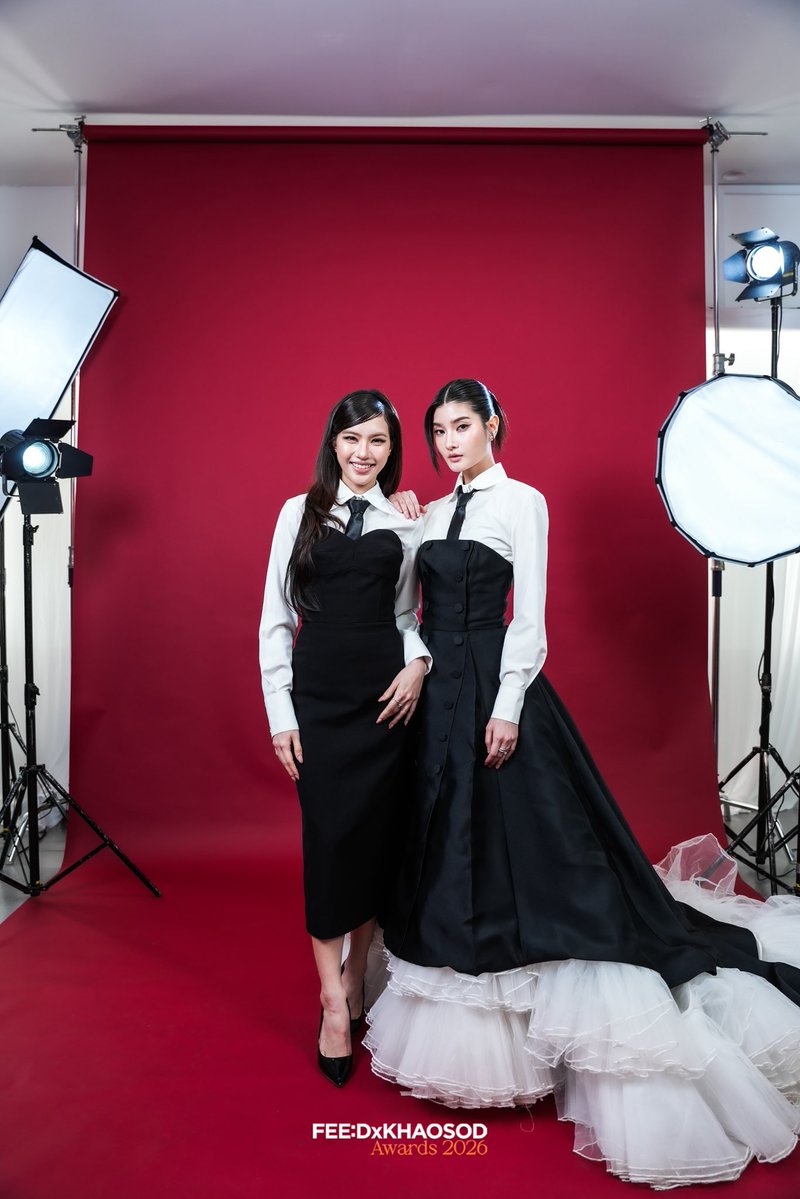 feed_4_future's tweet photo. “เมเบิ้ล-แป้งจี่” at FEED X KHAOSOD AWARDS 2026
.
#FEEDxKHAOSODAwards2026
#Blejie #เมเบิ้ลแป้งจี่ https://t.co/M2E5paTnp7