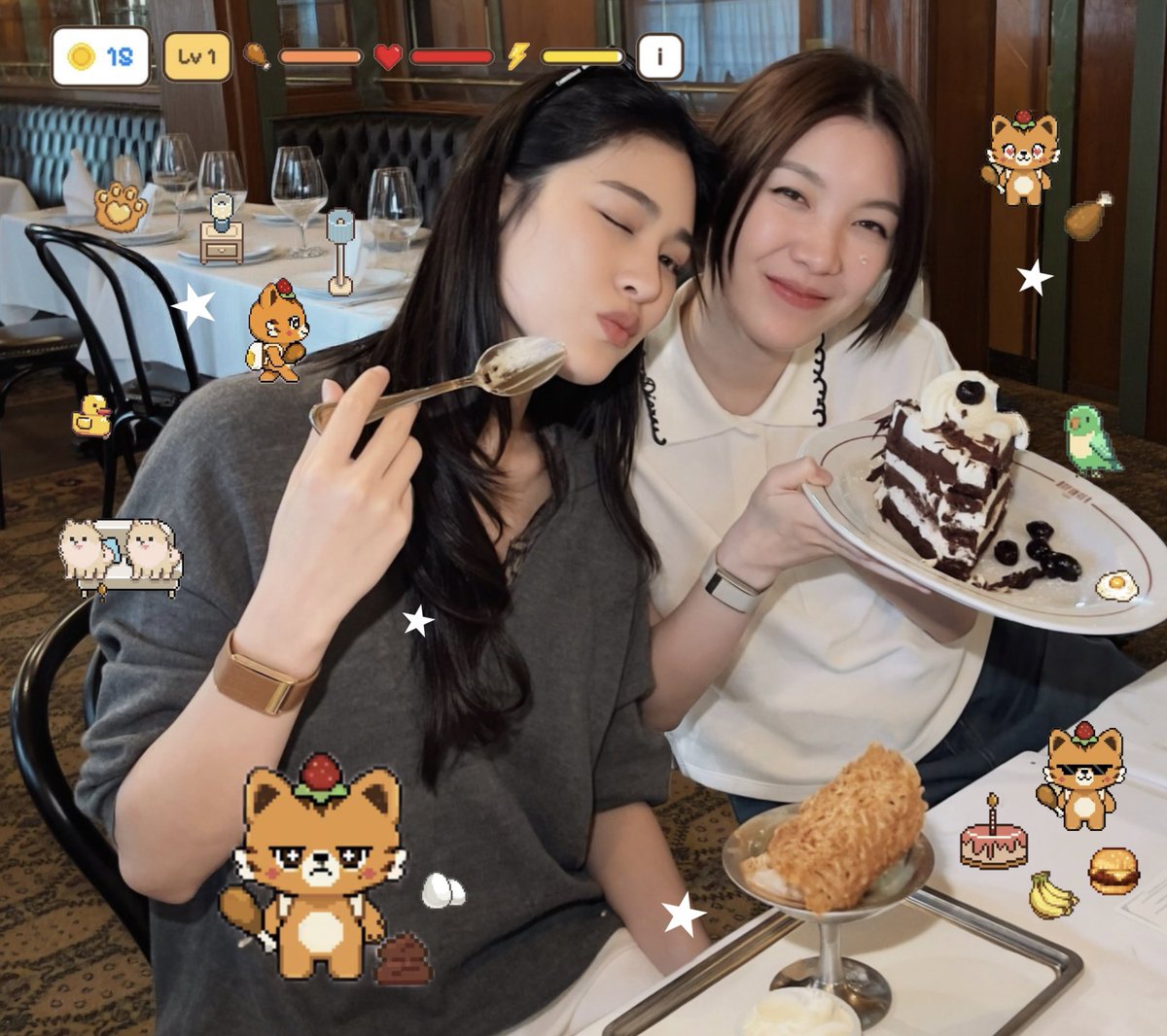 flowehartt's tweet photo. Paris , haaapy fam ᶻ 𝗓 𐰁ᶻ 🐶🐱(🏡)🥚🍌📮🥪 https://t.co/JqkLHpmkKF