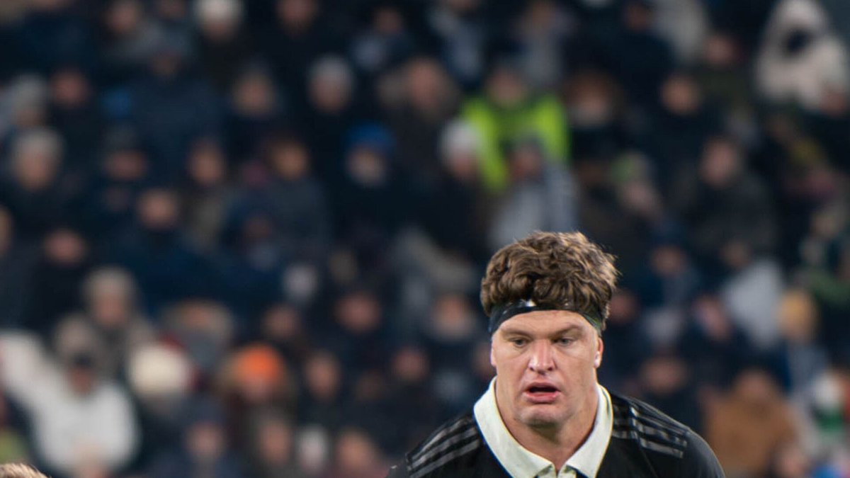 XVOvalie's tweet photo. Scott Barrett rappelé pour la Bledisloe Cup : il est dans le groupe des 34 All Blacks.
https://t.co/GPigM1Dgva
#Rugby #AllBlacks #BledisloeCup #XVOvalie https://t.co/Ph3B3YVR1k