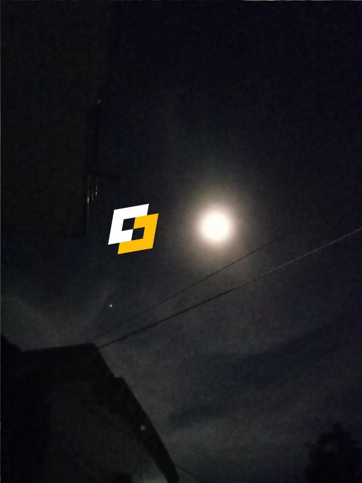 billsama_nice's tweet photo. Sharing this real Mid-Autumn moment with the zBit community. ๐ฉต
#FullMoonWithzBit https://t.co/C6ngCyKZUJ