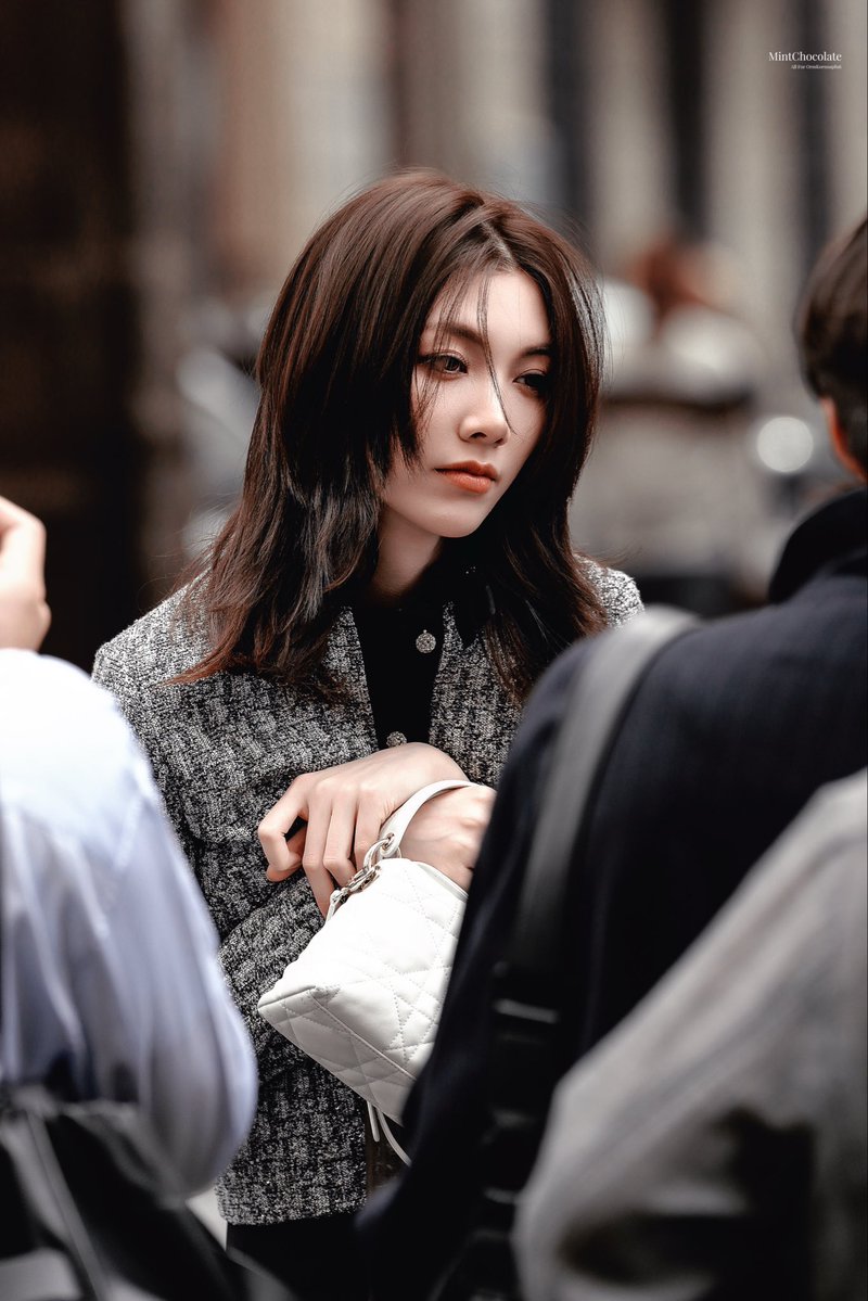 summerxu490729's tweet photo. Paris Fashion Week sparkles as young Orm Kornnaphat captivates Dior’s radiant elegance seamlessly, highlighting Generation Z.

#OrmKornnaphat‌ 
#OrmKornnaphat‌DiorSummer27 
#Dior #PFW 
#DiorSummer27 

@ormmormm 
@Dior 
@XFashion https://t.co/DYTLKSNmCv