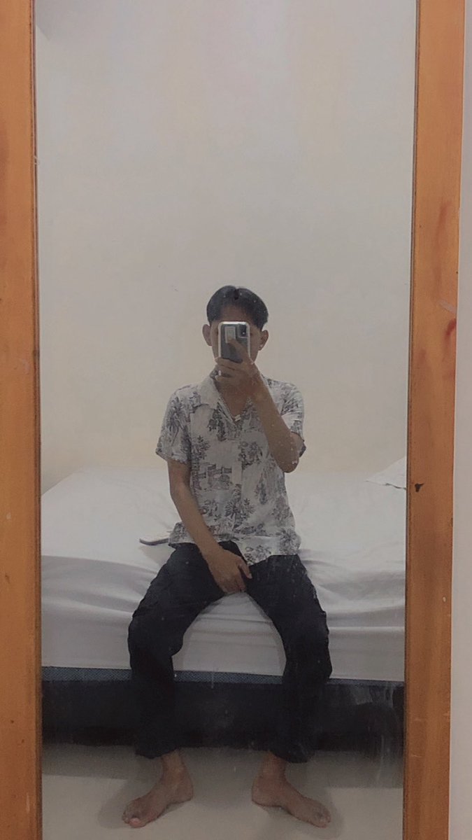 ippang2308's tweet photo. Udalah capek https://t.co/8ncX9I3l4p