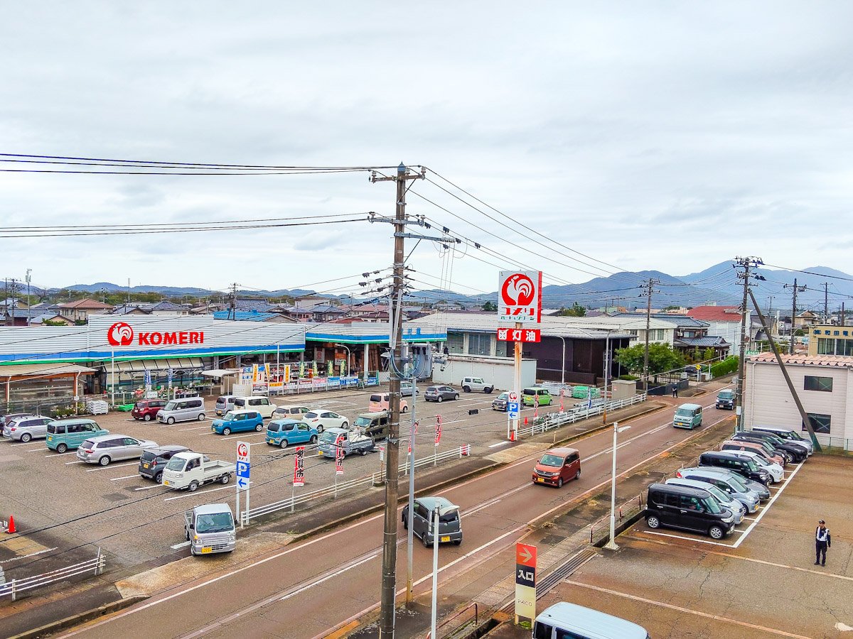 j_rakuda's tweet photo. 新潟の原風景 https://t.co/tARQuCpIvZ