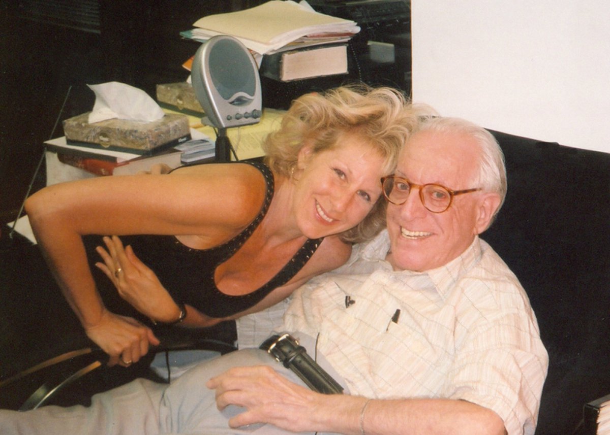RebtEllis's tweet photo. Article for National Psychologist.   Dr Albert Ellis Master Therapist by Dr Joffe Ellis:
https://t.co/kL5bVxnWcf https://t.co/AWazRq1wYn