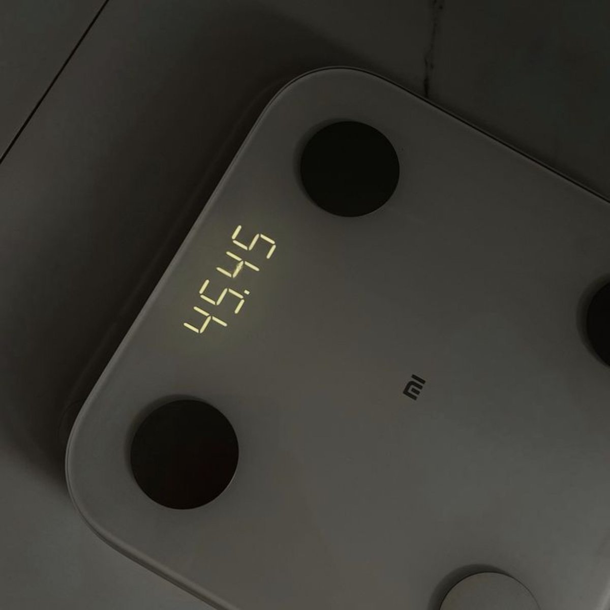asherexic's tweet photo. ─ ⋆˚࿔ white glass scale https://t.co/FXDCApgZsw
