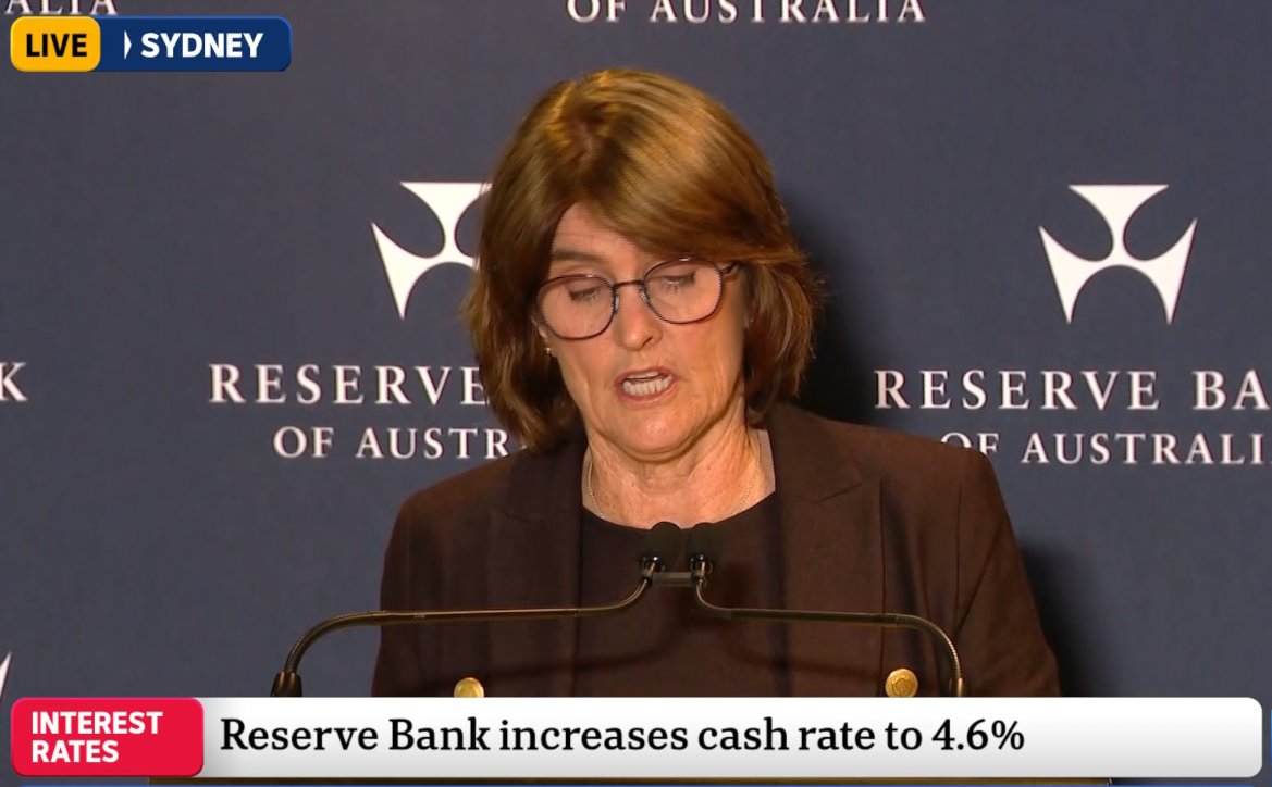 THE_Russell's tweet photo. It's clear to Blind Freddy &amp; his dog that Australia's inflation is caused by Trump's Iran war &amp; the subsequent rise in fuel costs, driving higher cost of goods.
The RBA can increase interest rates until kingdom come but until the Hormuz Strait opens, it's all piss &amp; wind.
#auspol https://t.co/6iK8jqlvdz