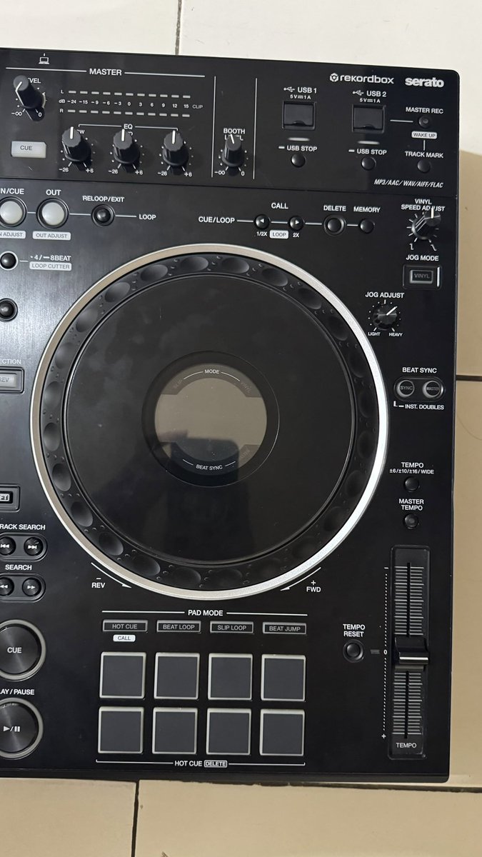 masiyonih's tweet photo. 🙌🏼HALLO WARGIWARGI X🙌🏼
mau dijual aja nihhh Pioneer XDJ XZ 
unit lengkap box dll bonus softcase✅
Lokasi cibubur

yuuu bolehhh ditanya tanya aja duluu dan boleh bangett tag tementemen kalian yang lagi nyari alatt🙌🏼

makasih wargiiiiwargiiiii🙌🏼 https://t.co/RDJ2b554V5