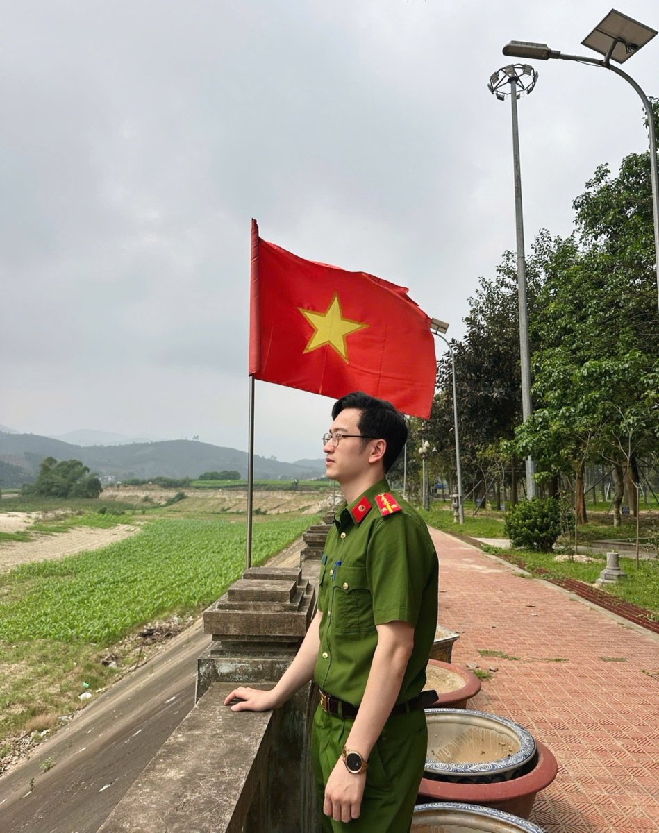 mal_congan's tweet photo. Vùng trời quê hương nào cũng là bầu trời Tổ quốc https://t.co/PowcLmHMkH