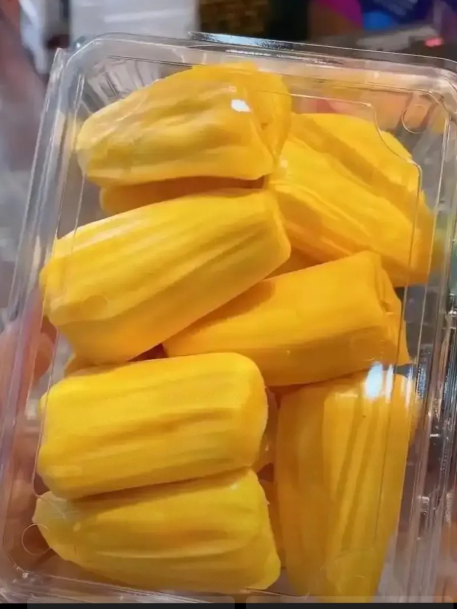 JadeBelgrade's tweet photo. Chicos! Acabo de encontrar los snacks de frutas deshidratadas más ricos: dulces, sin azúcar agregada y perfectos para compartir. No te quedes sin probarlos https://t.co/sVlR7b6bQV