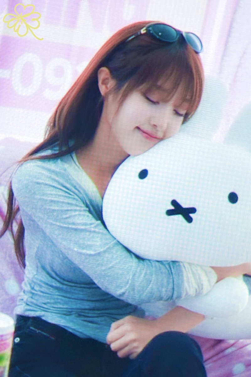 Yellover_YN's tweet photo. 260929 Pre
예나 생일 축하해🥳🎉

#최예나 #예나 #YENA #イェナ
#집나간옌토끼를_캐치캐치
#364일_기다린_예나탄신일 https://t.co/Cbzo5vNc8s