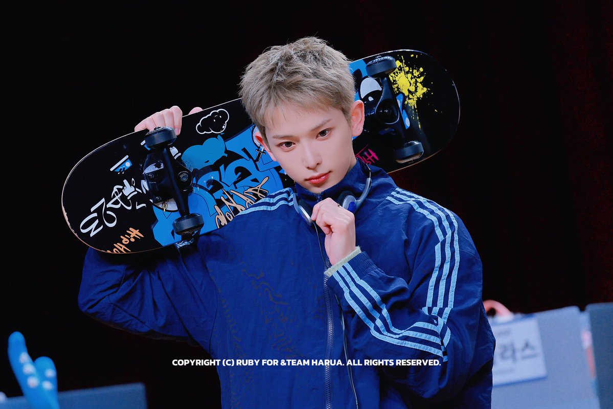 saltandteam's tweet photo. 룽이♡보드 https://t.co/Ucnbm0wuWW