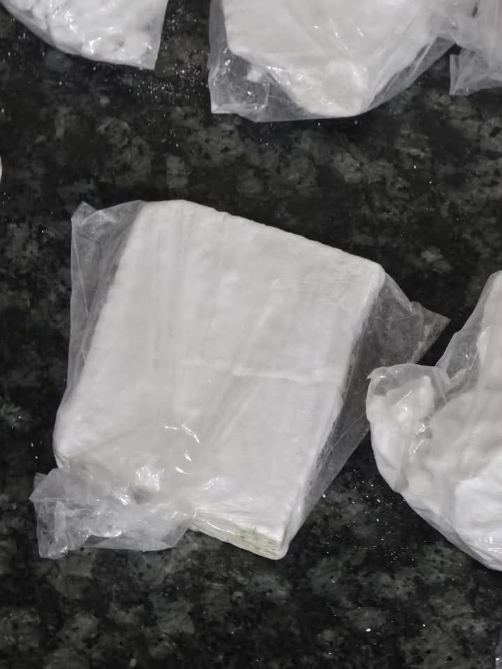 Abramjee's tweet photo. 30-YEAR-OLD NIGERIAN NATIONAL TO APPEAR IN COURT FOR DEALING IN DRUGS

A 30-year-old Nigerian national is expected to appear at the Durban Magistrates’ Court on Tuesday, 29 September 2026, on a charge of dealing in drugs.

The suspect was arrested during a takedown operation conducted by the Provincial Drugs and Firearms Unit, Durban Infrastructure Unit, as well as Excellerate K9, at a targeted premises on West Street in Durban.

Upon searching the premises, police discovered 915 grams of methcathinone, twelve ecstasy tablets and large pieces of rock cocaine.