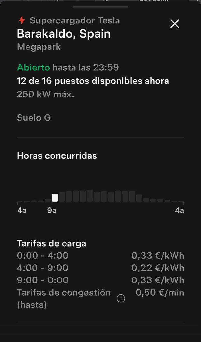 Javi_Munaikel's tweet photo. Mundos opuestos: ⛽Vs🔌

⛽ El combustible por Las nubes. >2€/l 

🔌@Tesla ha bajado los precios de los Supercharger. 
Se puede viajar en hora punta a un coste de unos 5€/100km.
Ya si cargas a horas promocionadas o en casa, el coste es irrisorio.

*Captura Suc más próximo https://t.co/X5SSTz0gk0