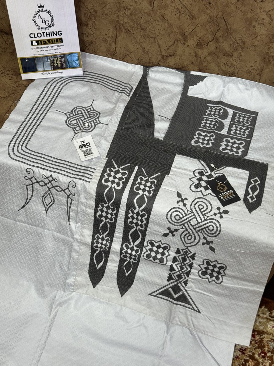 __gamawa's tweet photo. Babbar Riga 

Aska Ready made

Available 

Price 95k

🔖☎️ 08034706541

📦Delivery worldwide 

Please help me repost and follow for more latest updates https://t.co/foTQLyKMgO