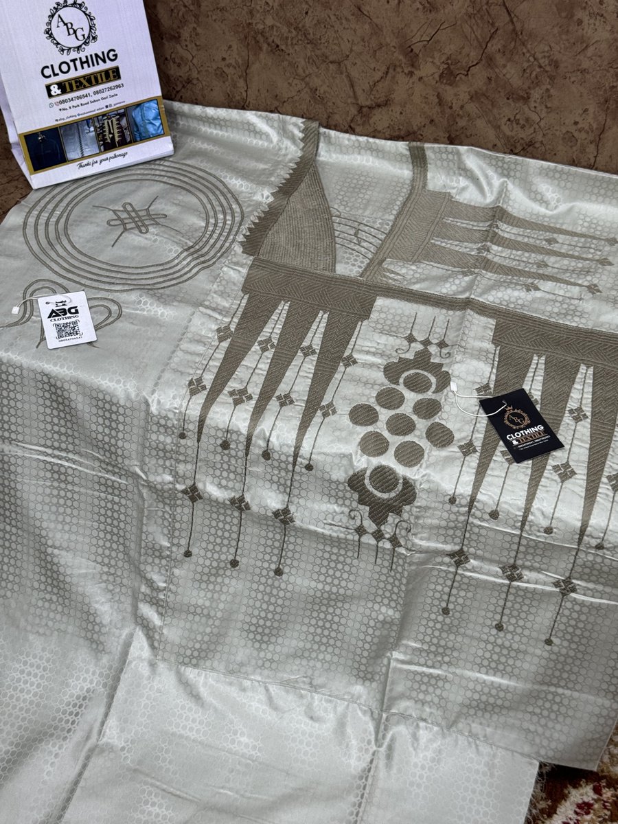 __gamawa's tweet photo. Babbar Riga 

Aska Ready made

Available 

Price 95k

🔖☎️ 08034706541

📦Delivery worldwide 

Please help me repost and follow for more latest updates https://t.co/foTQLyKMgO