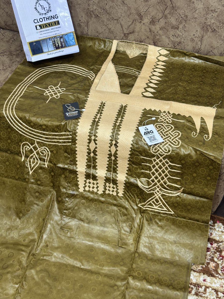 __gamawa's tweet photo. Babbar Riga 

Aska Ready made

Available 

Price 95k

🔖☎️ 08034706541

📦Delivery worldwide 

Please help me repost and follow for more latest updates https://t.co/foTQLyKMgO