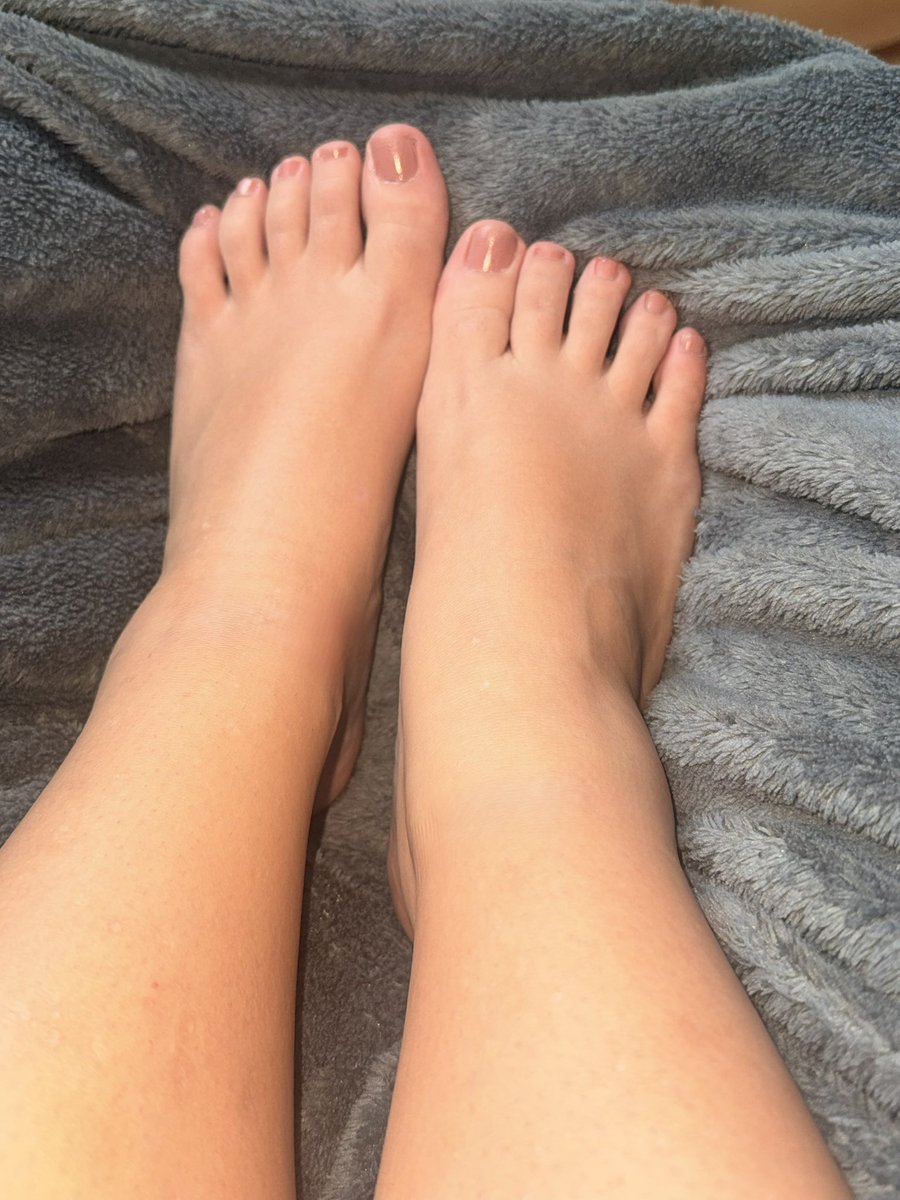 LunaVelvetckt's tweet photo. Good morning, DM if interested
#feetfetısh #contentselling https://t.co/sW4XKXmWuo