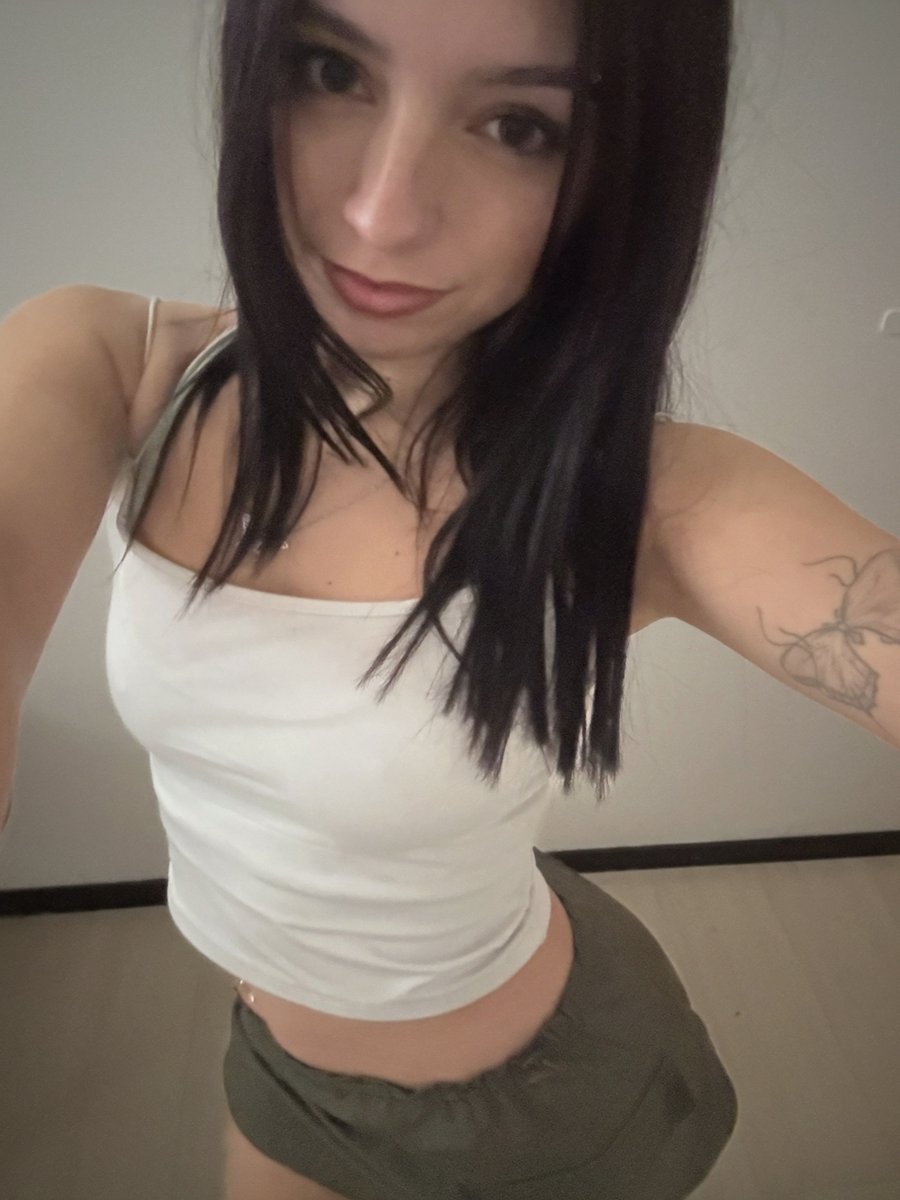 lunaalacee3's tweet photo. perhaps today brings luck https://t.co/n28Xey6H0u