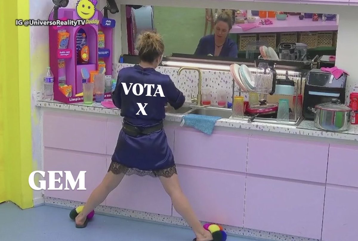 DianaHuerfanita's tweet photo. Supongo que sabía que necesitamos ideas 💡para promocionarla y pedir votos… 

Bueno, pues a hacer promo jajajajajaja! 

VOTA X GEMA! 

#LaCasaDeLosFamososMéxico https://t.co/YiMHqhhRTa