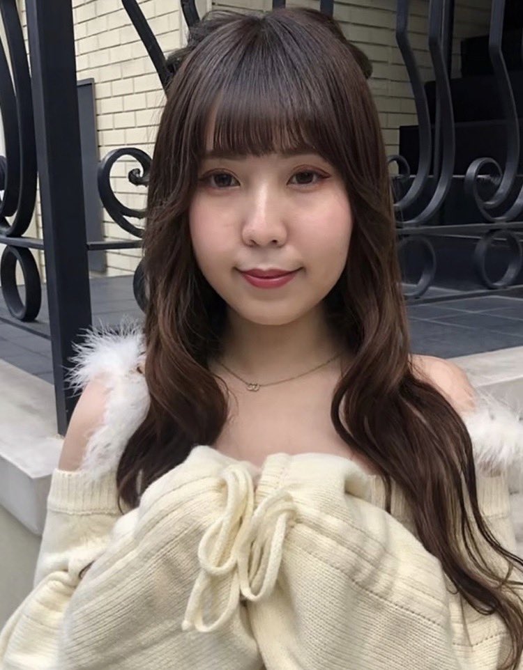 sk_pu_ni's tweet photo. ゆりちゃんの垢抜けが凄すぎる。 https://t.co/IchO9ulxTF