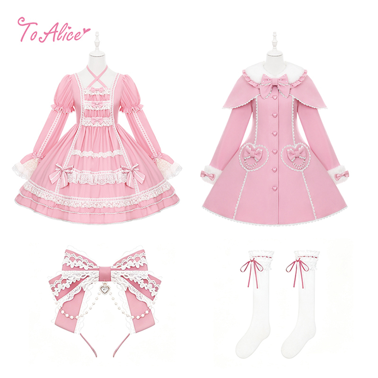 Et_lilium's tweet photo. 🎀ToAlice福袋🎀

・リボンドーリィ福袋　税込24200円
予約限定送料無料♡
ピンク･レッド・ブラック　S/M/Lサイズ

半袖でも長袖でも着れちゃうワンピースとケープが取り外しできるコート、カチューシャ、ソックスがSetになっております☺️

ご注文はこちら⏬
https://t.co/Nquk7Cdeu0
#ToAliceStaff https://t.co/jtqz1vlF8Y