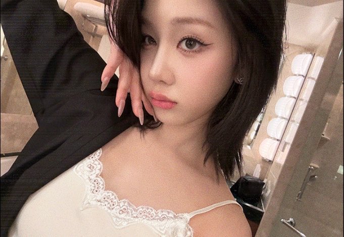 peariesps's tweet photo. อมกกก น้องแพรลุคนี้โคตรสวยแพง https://t.co/XhIeGveRAV