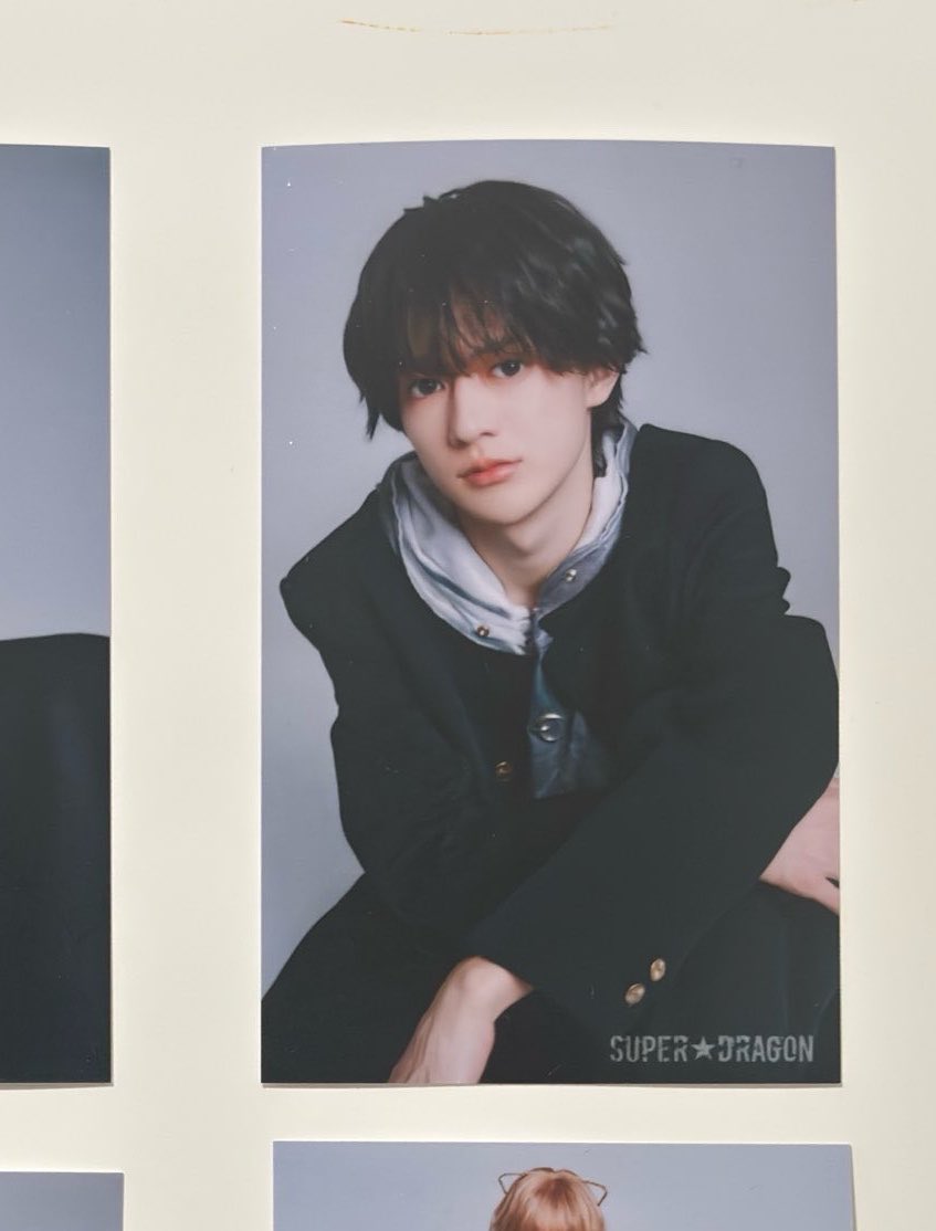 anooxj's tweet photo. @u3pe2 検索より失礼致します🙇‍♀️
当方、画像の伊藤壮吾を所持しております。⭕️の飯島颯と交換可能でしょうか？
（お写真お借りしました)
ご検討の程宜しくお願い致します。 https://t.co/a6A2tgXlr5
