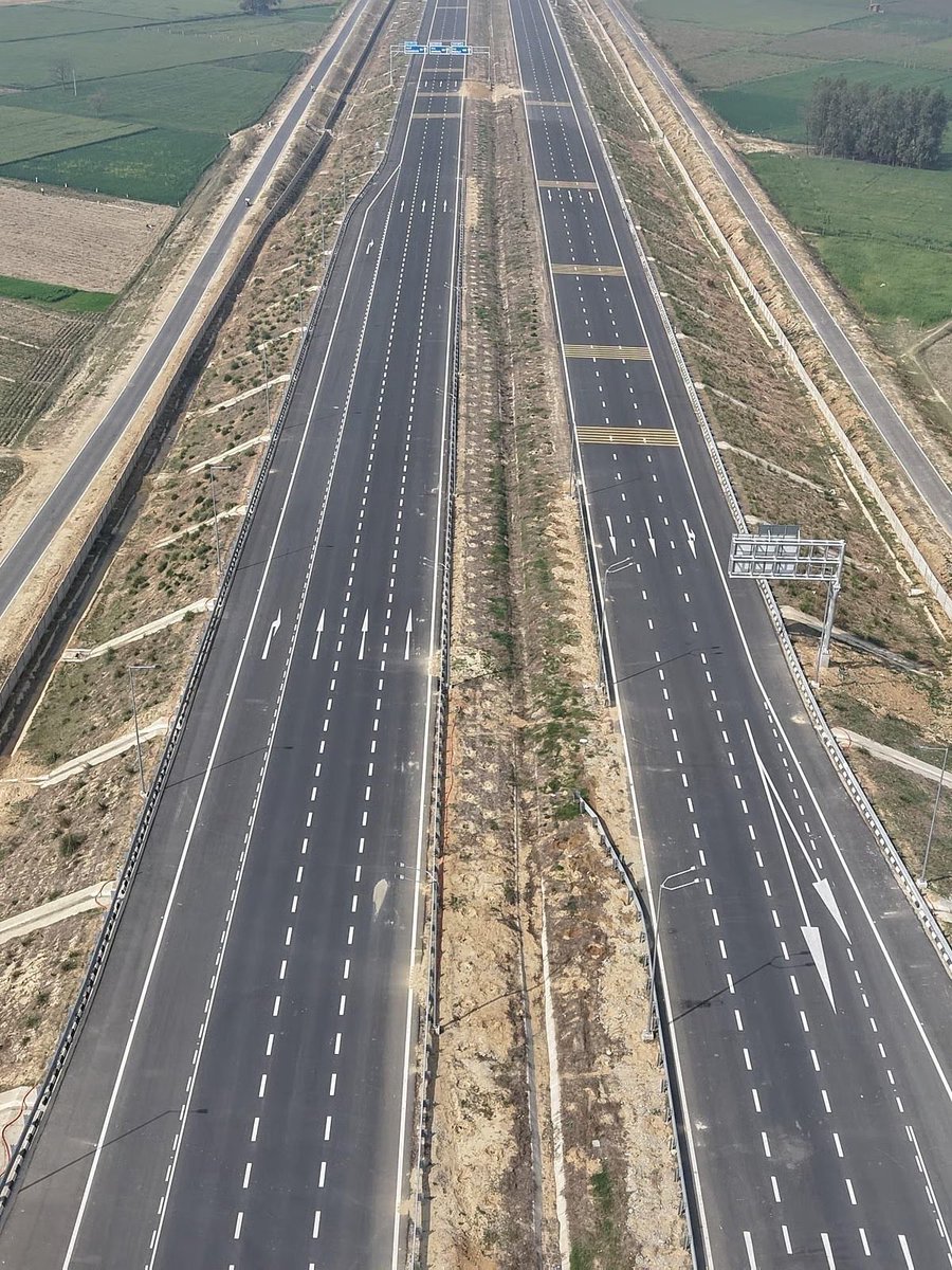 SheetalPronamo's tweet photo. Adani put ₹6,826 crore of its own money into the Ganga Expressway and borrowed ₹10,238 crore more. 

The Uttar Pradesh government's grant for Adani's 464 km was ₹5,996 crore. So of the ₹23,060 crore budgeted for Adani's stretch, about three rupees in every four are Adani's own capital or loans Adani has to repay. 

That money comes back only through tolls, over the 27 years Adani holds the right to collect them. Keeping the road in working order through those years is also Adani's job under its agreement with the state. It is absurd to believe that a highway operator would cut corners here and then spend the next 27 years paying to patch its own road. Adani is invested in high quality construction and operation. 

As far as minor repair works are concerned, that is part and parcel of every infra project around the world.
