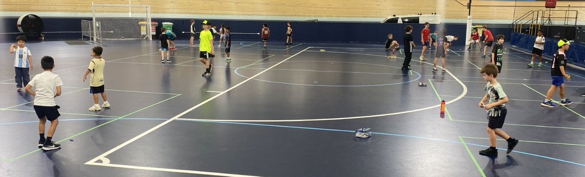 handballaus's tweet photo. Brisbane Spring Camp, done. 🏐

41 kids, 17 schools, one great day of handball.

35 awards handed out throughout the day!

To every kid who gave it their all: thank you.

Next up: Gold Coast tomorrow, then 4 days in Sydney next week 👀

#handballcamp #springcamp https://t.co/nlWdY1n6MY