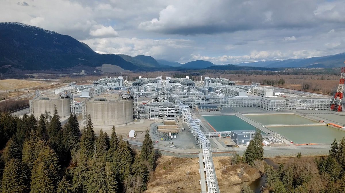 lngcanada's tweet photo. LNG Canada today announced that its Joint Venture Participants have taken a Final Investment Decision (FID) on the LNG Canada Phase 2 expansion project in Kitimat, BC, in the traditional territory of the Haisla Nation https://t.co/69UQgW80ci https://t.co/niLF13obP8
