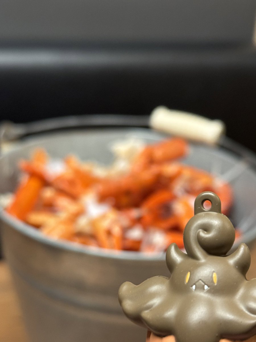 bakecchadaisuki's tweet photo. カニだーーーー！！！！！🦀
めっちゃ食べたね！🤎🎃 https://t.co/PVuijCVZrA