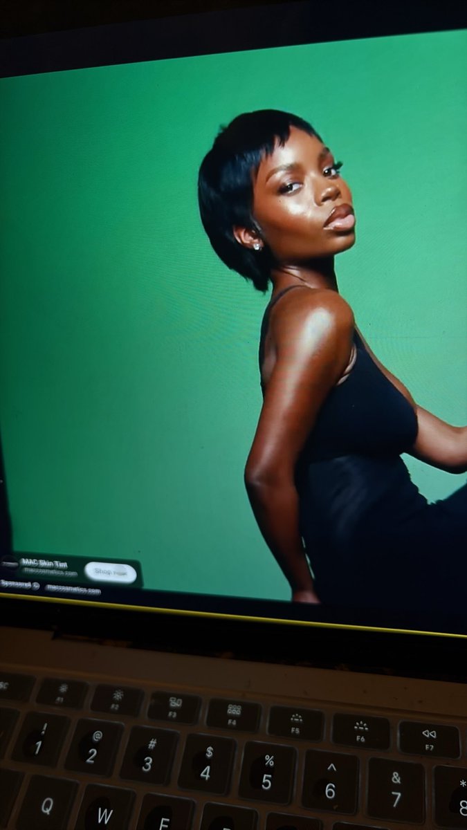 jhazlyncore's tweet photo. Princess showed up on a yt ad https://t.co/SYJvG749xQ