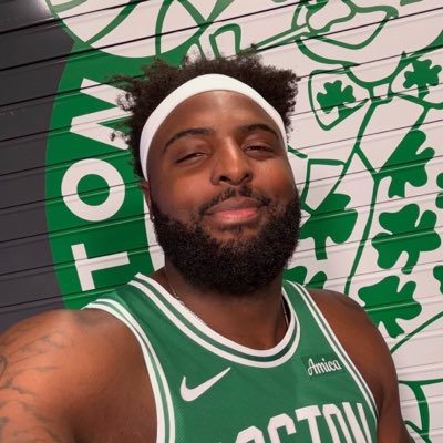 dumpastry's tweet photo. #NewProfilePic https://t.co/YO5EhfG4tK